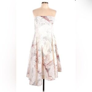 🆕 New with tags White House Black Market Strapless Cocktail Dress